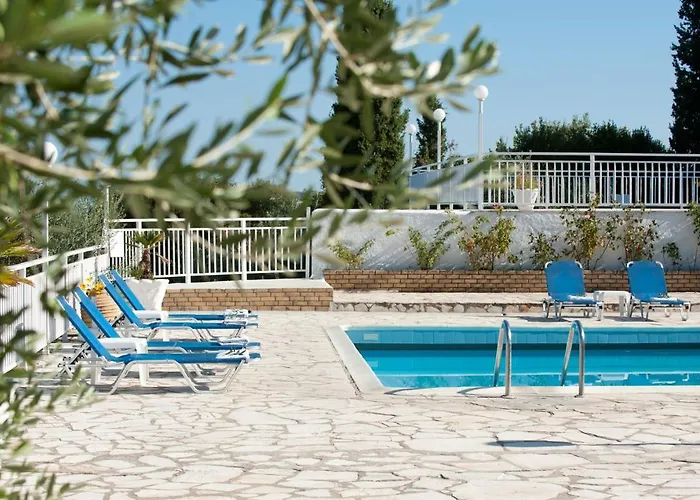 Mirabello 2* Dassia (Corfu)